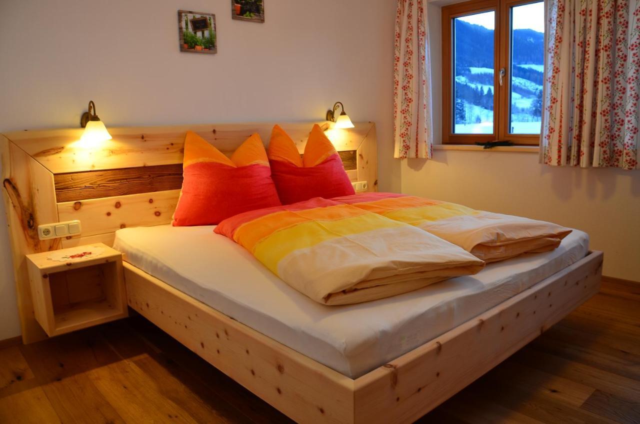 Kleintoedlinggut Villa ลีโอกัง ภายนอก รูปภาพ